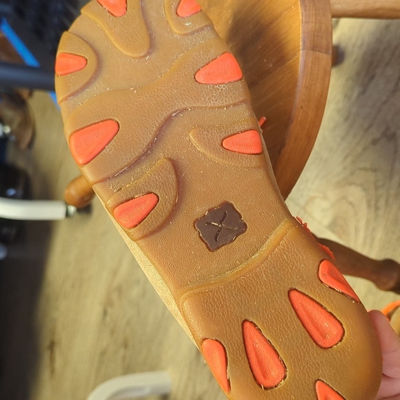 Men's twisted x bomber driving moccasin size 5 and 1/2. - Picture 4 of 4